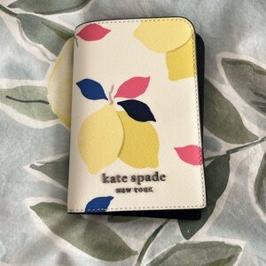Kate Spade passport cover - NWOT